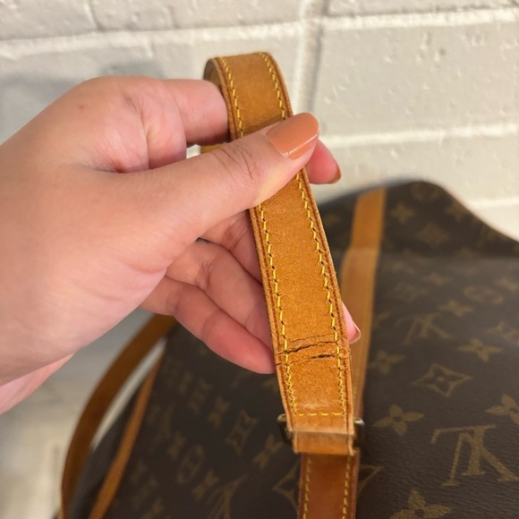 Louis Vuitton lv monogram shopping tote - Picture 12 of 16